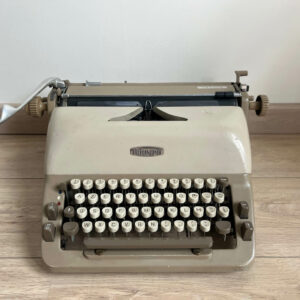 Machine à écrire Triumph